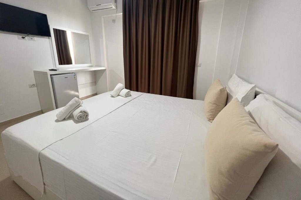 kosta apt